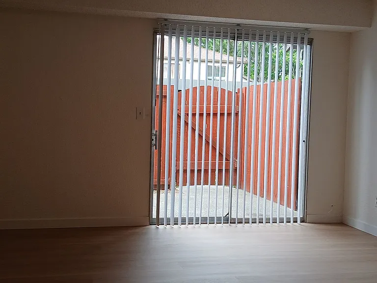 1940 Grande Cir #63 — Photo 6