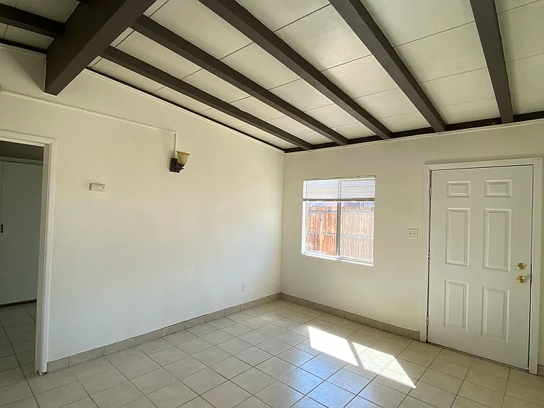 6442 Athol Ave — Photo 3