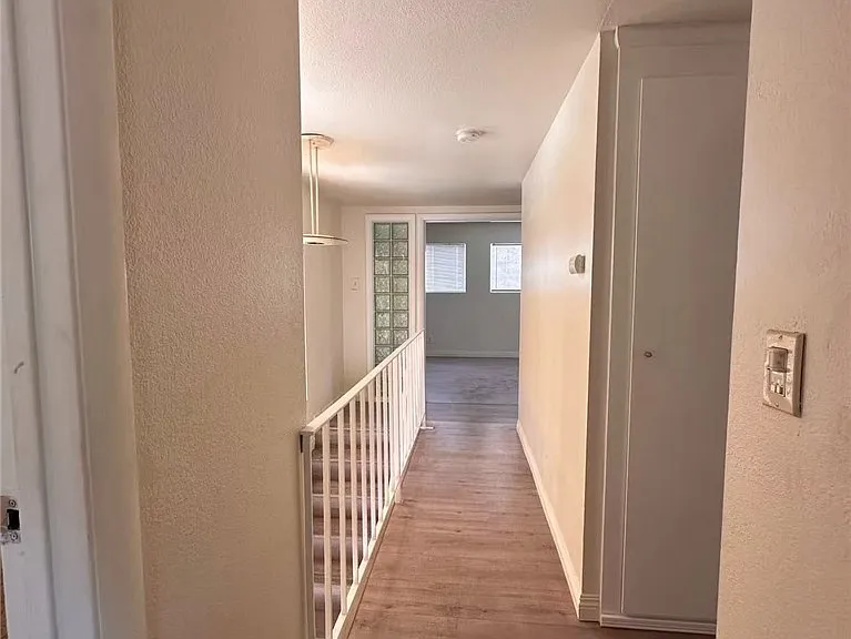 402 Bregante Dr — Photo 10