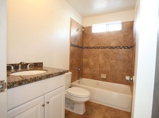 4910 Neptune Ave APT B, Newport Beach, CA 92663