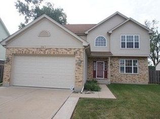 943 Brassfield Ave, Romeoville, IL 60446