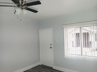 1420 E 75th St #1424, Los Angeles, CA 90001