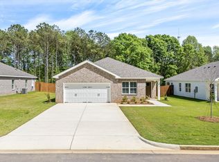 1171 Douglas St, Opelika, AL 36801