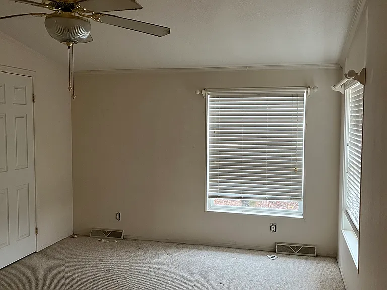 3951 S Mentor Ave #61 — Photo 15