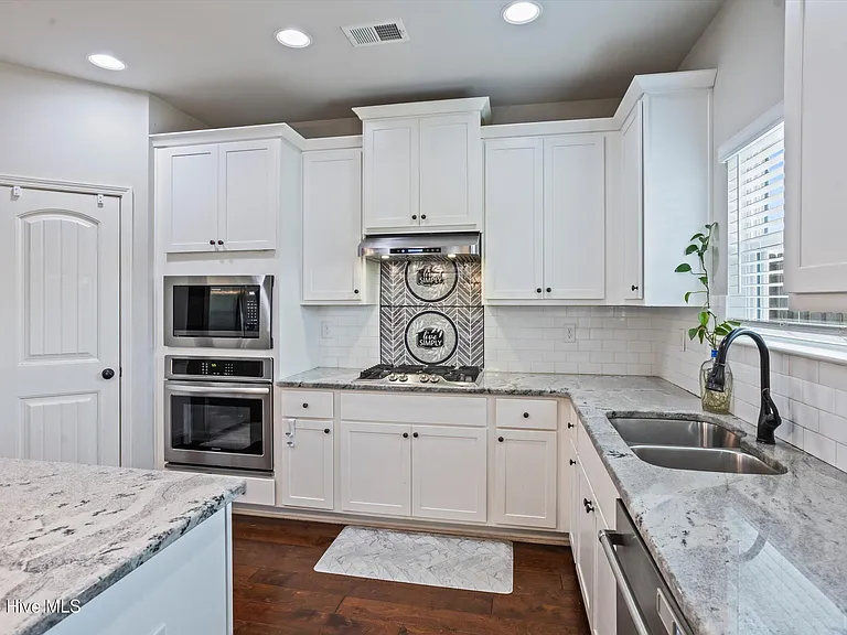 1014 Sluice Gate Dr — Photo 13