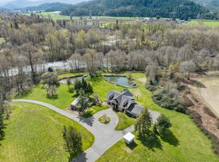 10999 N Applegate Rd, Grants Pass, OR 97527