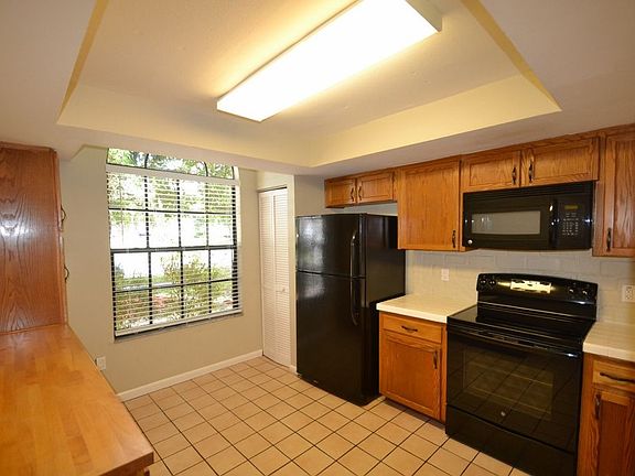 5th image of 10207 Allenwood Dr