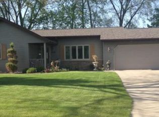 2710 Lavender Ln, Green Bay, WI 54313
