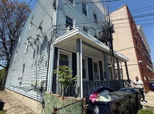 285 Bertrand Ave, Perth Amboy, NJ 08861