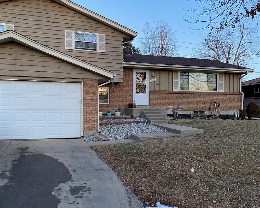 2nd image of 650 S Victor Way