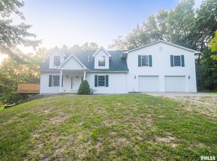 8493 N Wildlife Rd, Hopedale, IL 61747