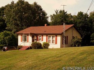 22 Miller St, Canton, NC 28716
