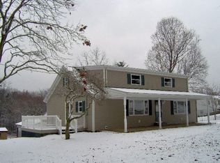 536 Rockdale Rd, Follansbee, WV 26037
