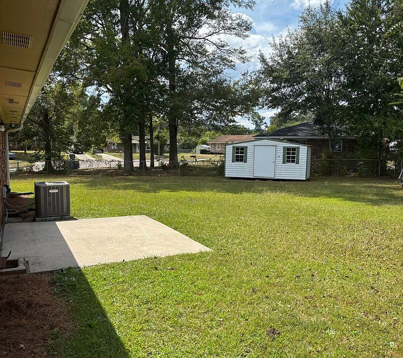 2nd image of 2611 Dublin Dr