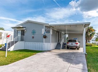 8 Holland Dr, Punta Gorda, FL 33950