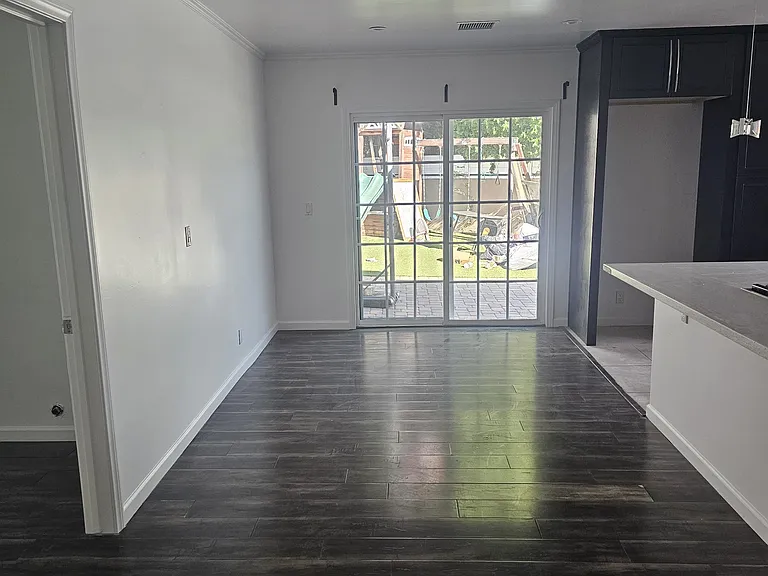 18236 Clark St — Photo 11
