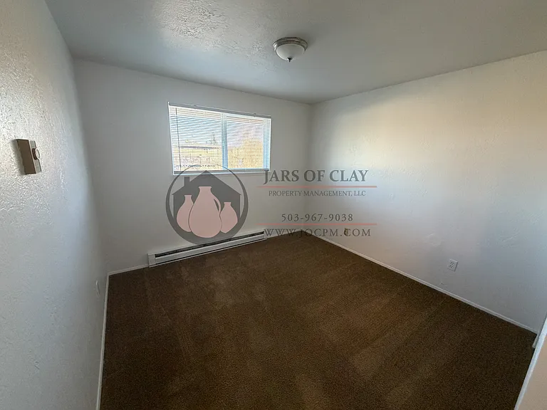3097 D St NE — Photo 8