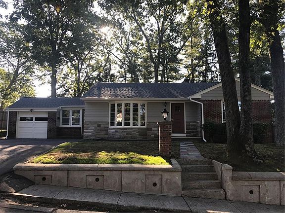 5th image of 123 Glendale Dr