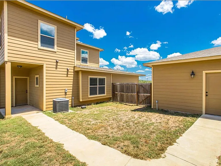 134 Honopu Dr — Photo 16