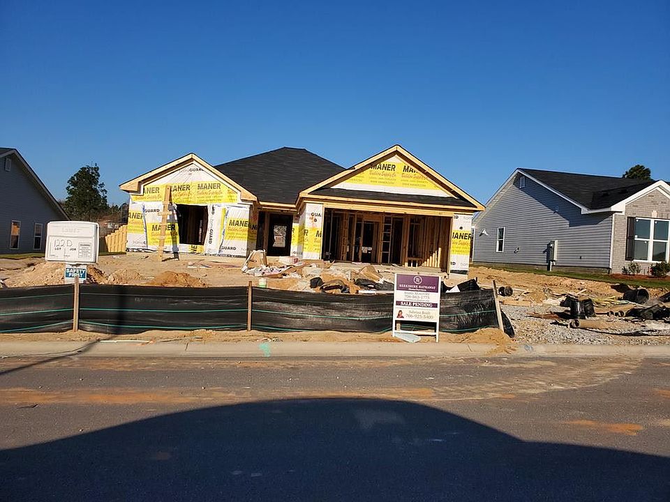 1st image of 3015 Easton Dr