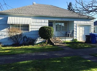 895 Columbia St NE, Salem, OR 97301