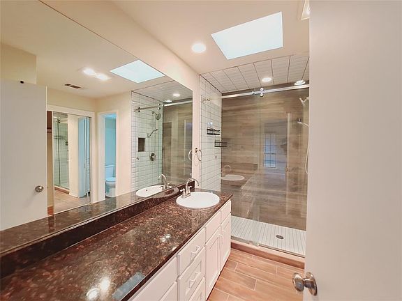 3rd image of 2954 Allister St #2954