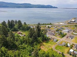 6th St, Bay City, OR