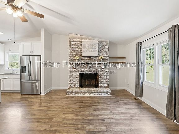 4th image of 7501 Post Oak Rd