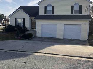 5840 Eagles Feather Ln, Riverdale, GA 30274
