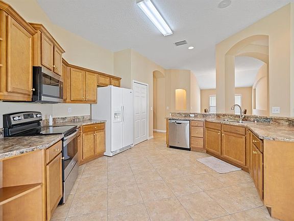 2nd image of 6535 Shahab Ln