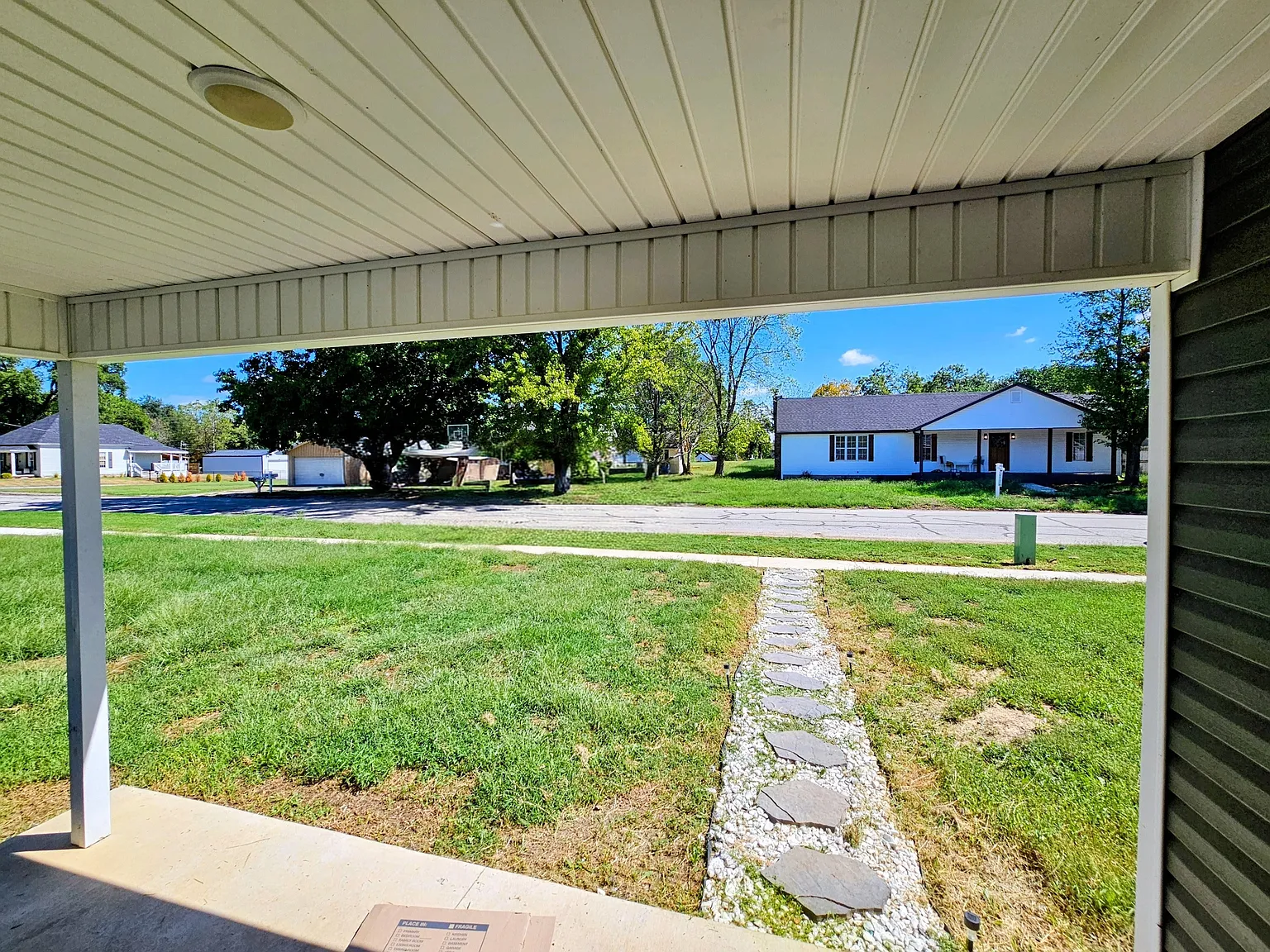 2 bed, 1034 sqft, $1,150 — Photo 2