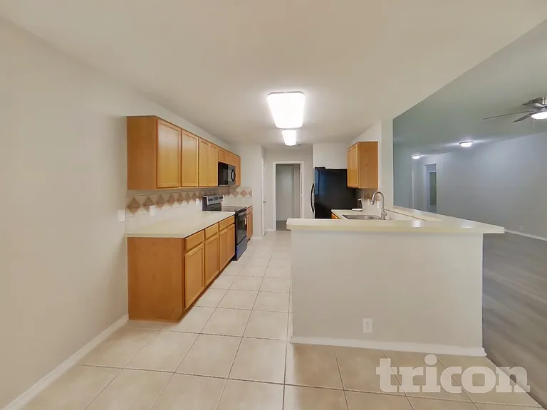 3741 Pebble Bch — Photo 5