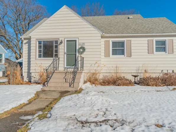 1129 Waverly Ave, Grand Haven, MI 49417