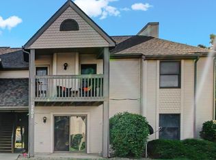 3502 Timberbridge Dr APT A, Valparaiso, IN 46383