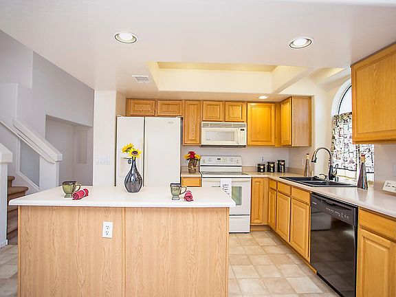 4th image of 9444 N 97th Dr