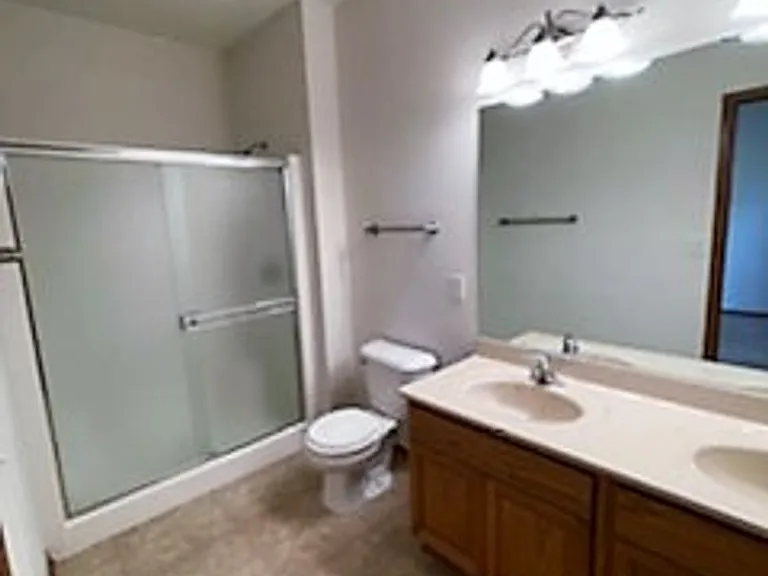 2519 Sandhutton Ave — Photo 7
