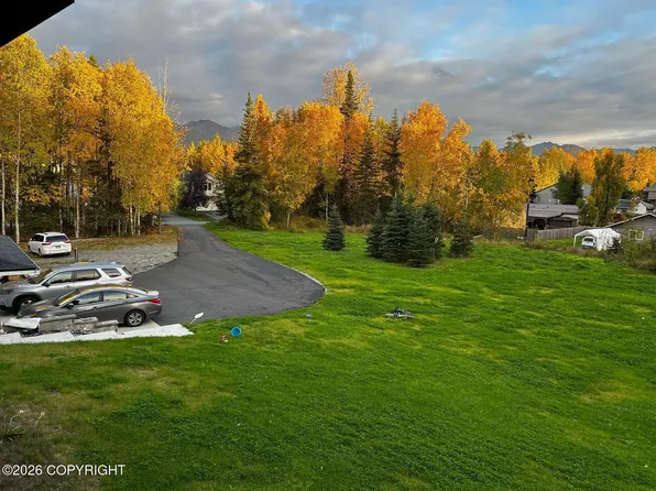 2320 Glacier St, Anchorage, AK 99508