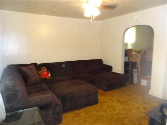 3rd image of 644 Highland Ave