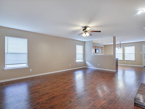 2nd image of 720 Grant St