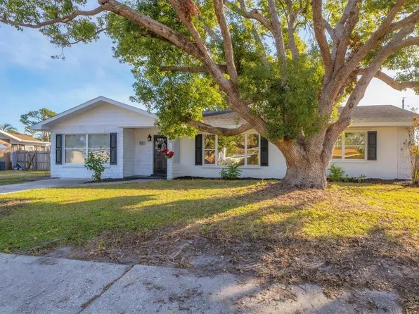 911 42nd St W, Bradenton, FL 34205