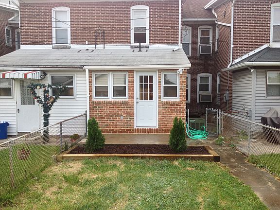 2nd image of 2215 Washington Ave
