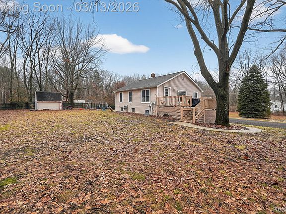 3rd image of 9061 N McKinley Rd