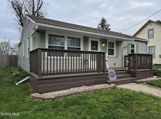 304 Garfield Ave, Findlay, OH 45840