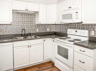 308 S 10th St #B, Murray, KY 42071