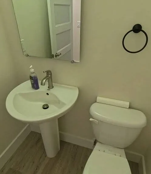 405 B St — Photo 10