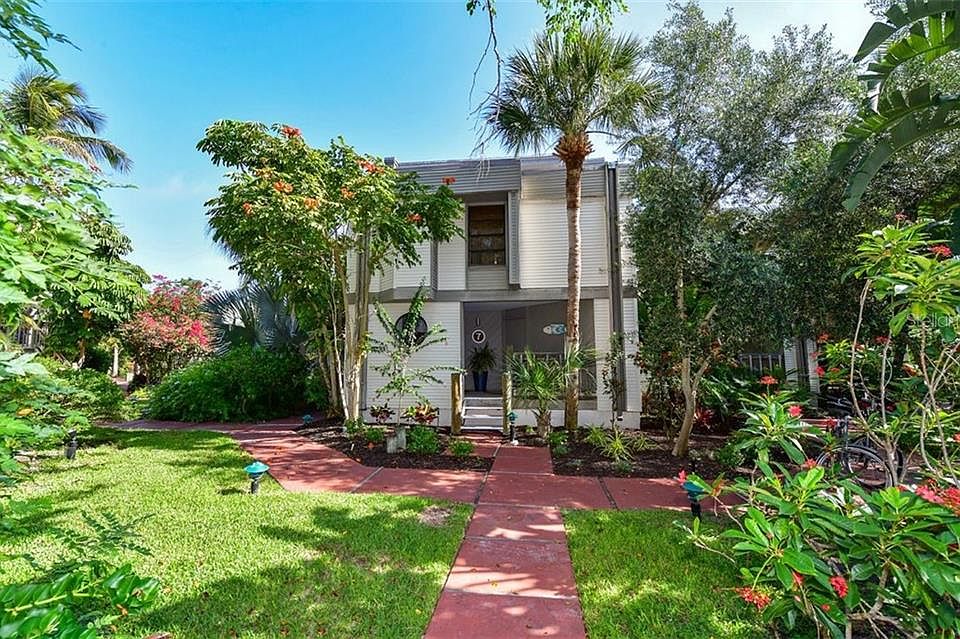 1st image of 3440 Gulf Of Mexico Dr #7