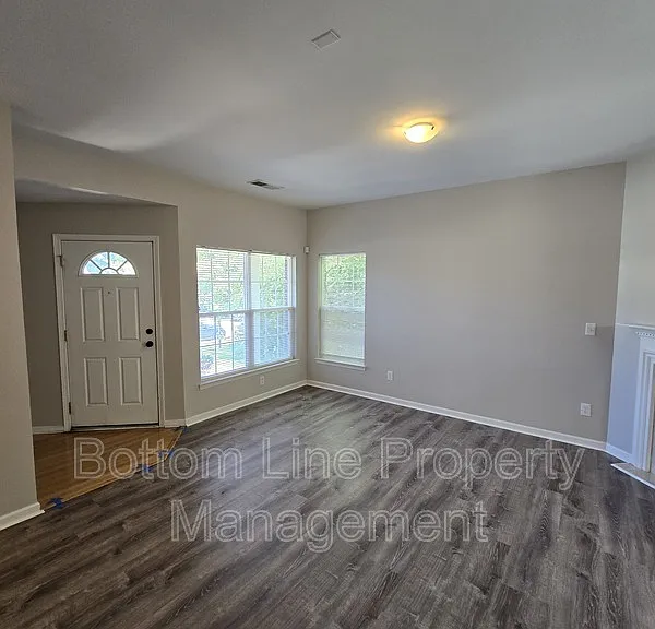 8630 Carolina Lily Ln — Photo 5