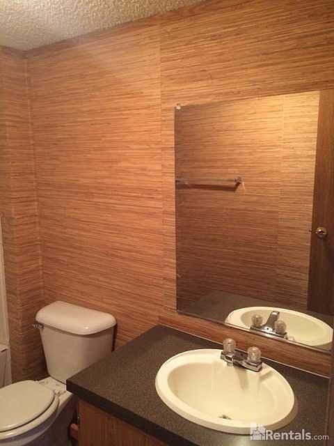 2nd image of 6240 SE 52nd St
