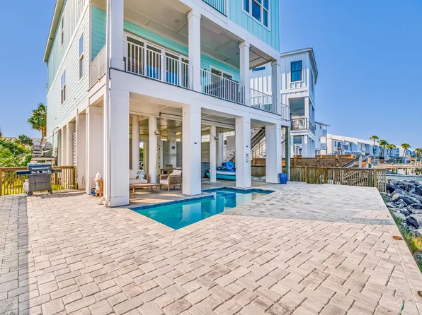 1711 Ensenada Uno, Pensacola Beach, FL 32561