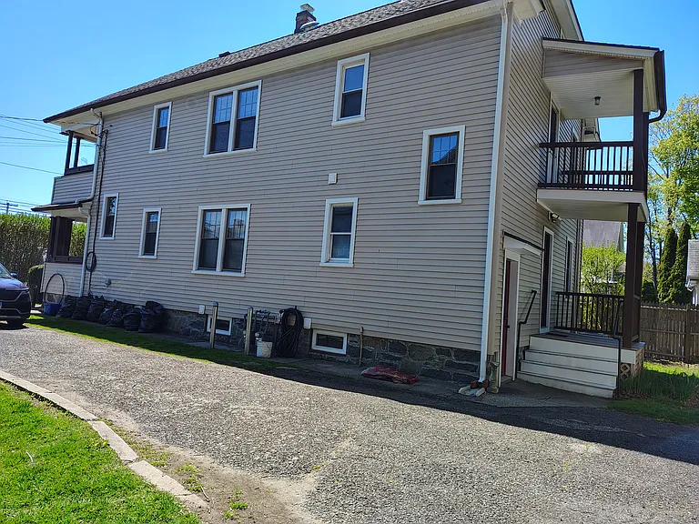 45 Ardmore St — Photo 4